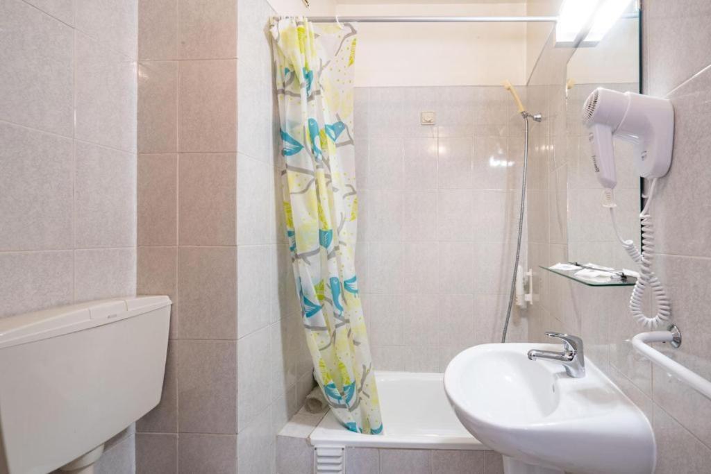 Hotel Santa Barbara By Umbral à Fátima Extérieur photo